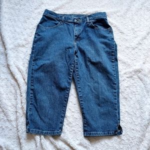 Riders VF Jeanswear Medium blue wash Denim Capris 14P Ranch Cowgirl Western